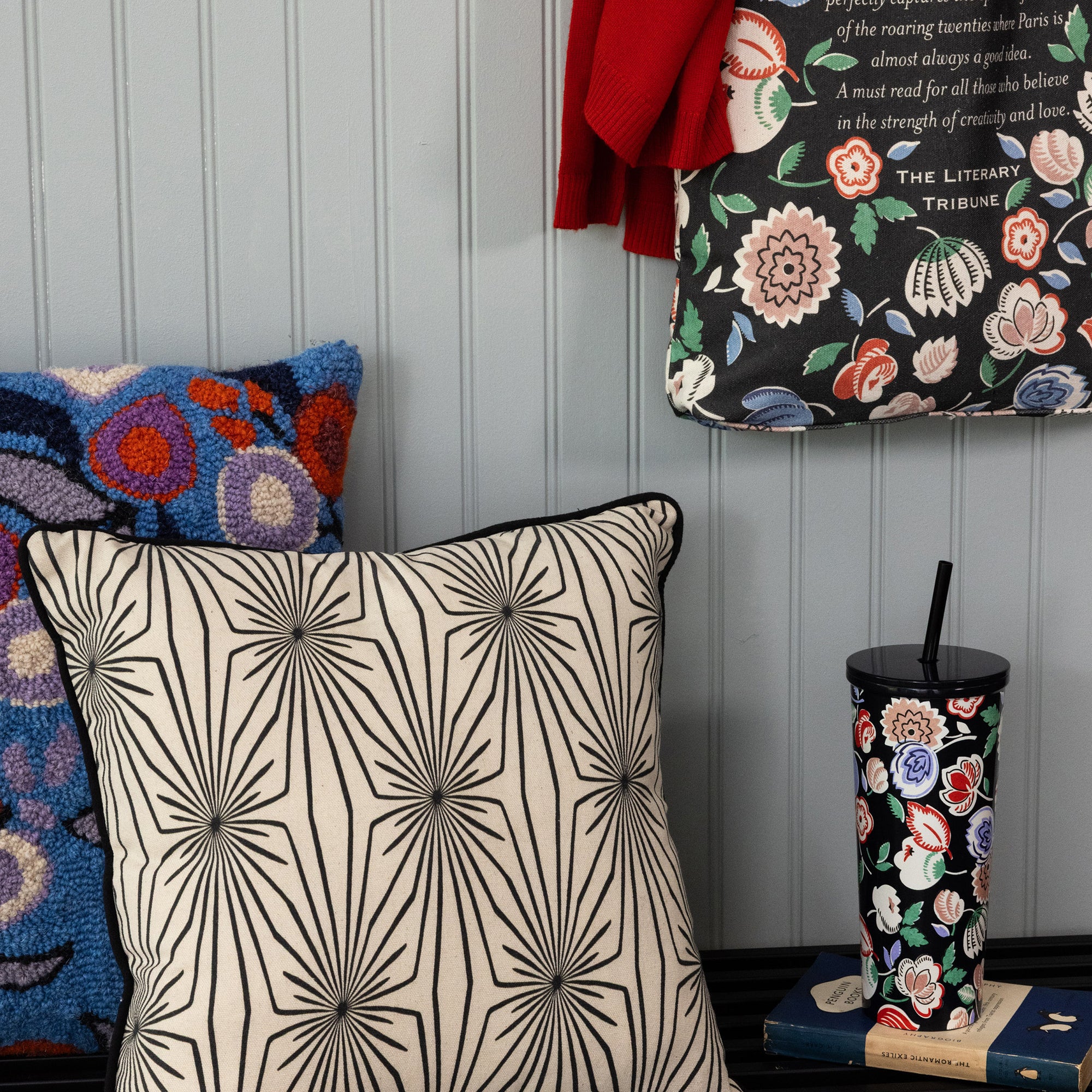 Stainless Steel Tumbler with Straw Sonia