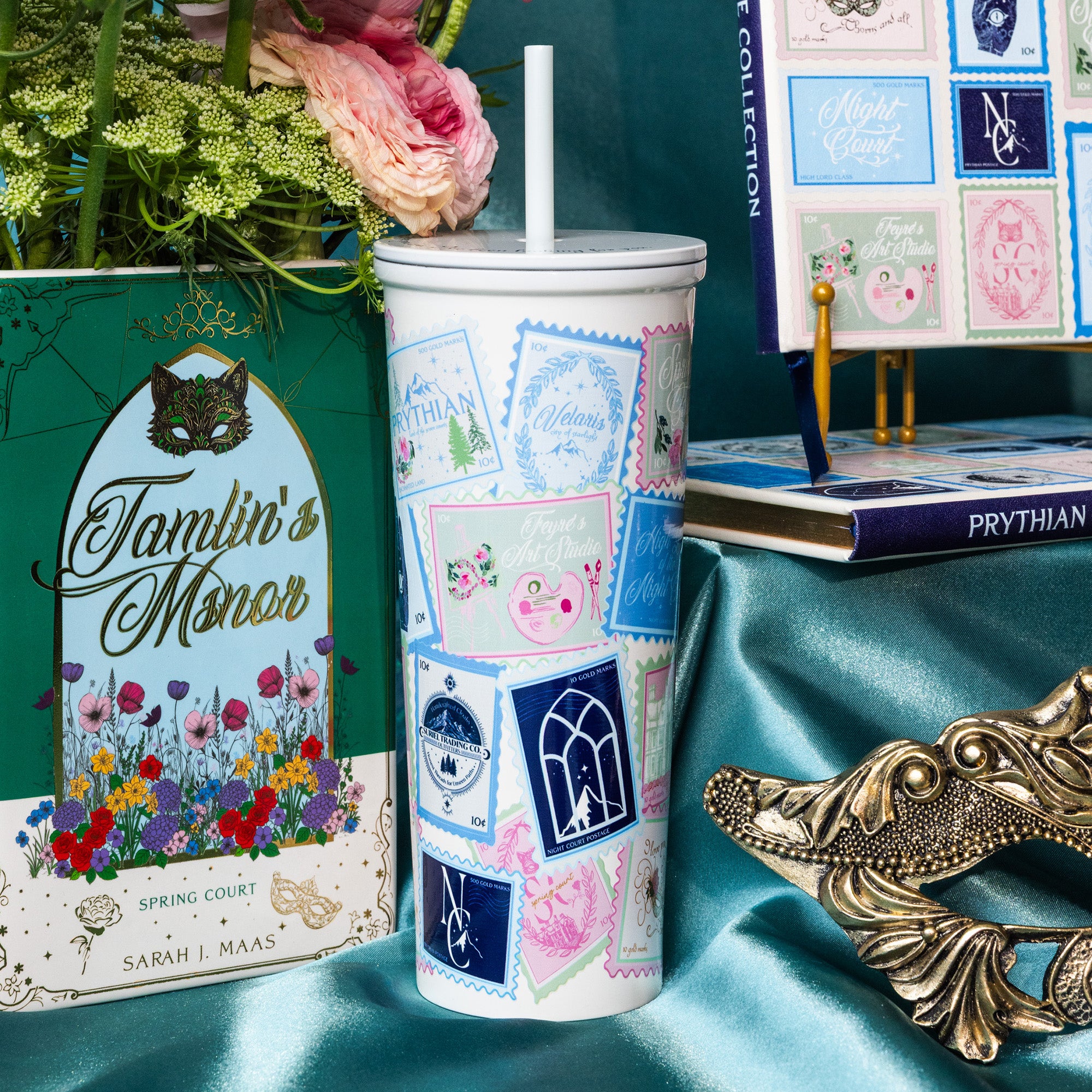 Tumbler with a colorful design 